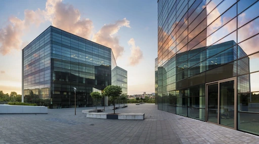 Commercial glass building reflective facade Brisbane